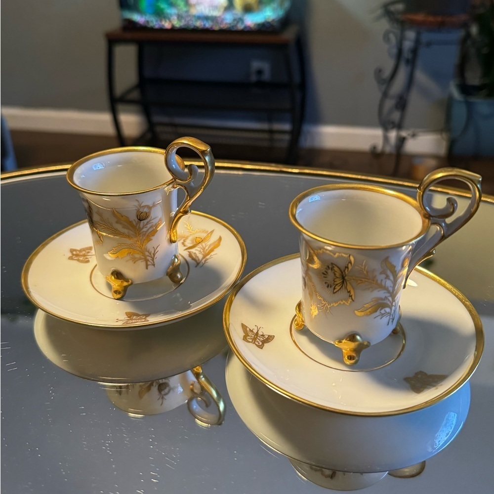 Lindner Kueps Bavaria Porcelain Tea Cup Set.